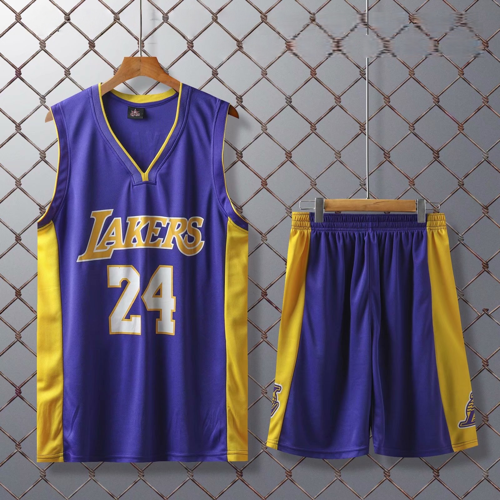 The Lakers' No. 24 Kobe Bryant Jersey And No. 23 Basketball Jersey Set for The Game