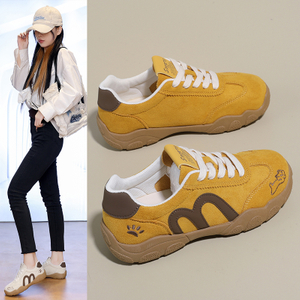 2026 New Model of High-end Appearance Level Versatile And Niche Platform Shoes for Women, Lightweight And Casual, Stackable, Loafers, Outdoor Climbing Shoes