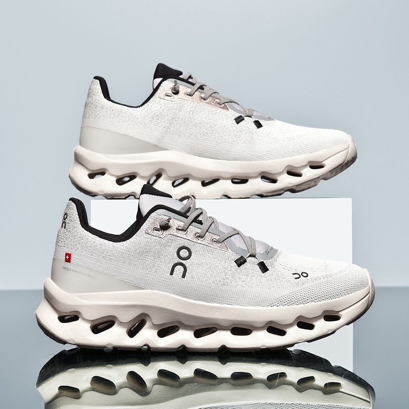 Men's Cloud o Absorption Sports oes Breathable Ultra Lightweight Casual Running oes Low Top All Season Roer